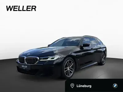 Gebraucht BMW 530 M Sport 286 PS (210 kW) 2023 Black sapphire (schwarz) Kombi