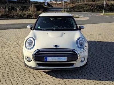 Gebraucht Mini Cooper 136 PS (100 kW) 2015 Weiß Kleinwagen