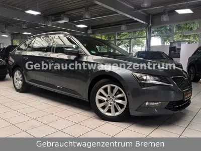 Gebraucht Skoda Superb Exclusive 179 PS (131 kW) 2018 Grau Kombi