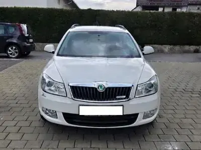 Gebraucht Skoda Octavia GreenLine 105 PS (77 kW) 2013 Grau Kombi