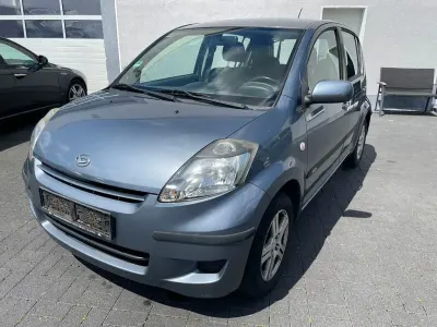 Brugt Daihatsu Sirion 91 HK (66 kW) 2007 Grå Hatchback