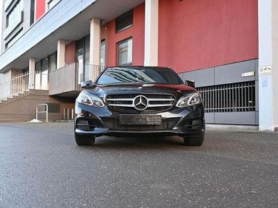 Schwarz Gebraucht 2014 Mercedes E250 Limousine | 13.400 € (Etwas zu teuer)