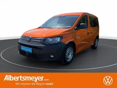 Gebraucht VW Caddy Basis 114 PS (83 kW) 2021 Orange Van / Kleinbus