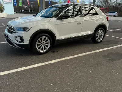 Gebraucht VW T-Roc Style 110 PS (80 kW) 2023 Weiß SUV