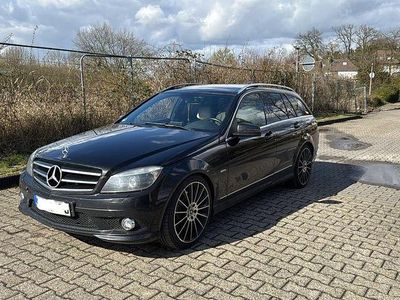 Second-hand Mercedes C320 Avantgarde 224 CP (164 kW) 2009 Negru Berlinǎ