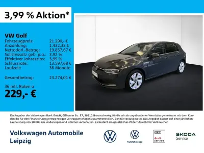 Gebraucht VW Golf VIII Style 131 PS (96 kW) 2022 Grau Limousine