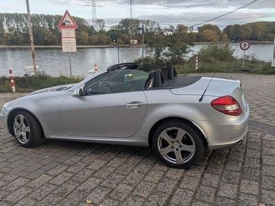 Gebraucht Mercedes SLK200 AMG Edition 1 163 PS (119 kW) 2007 Silber Cabrio