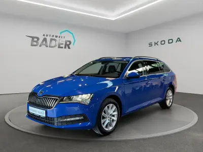Gebraucht Skoda Superb Ambition 200 PS (147 kW) 2023 Energyblau Kombi