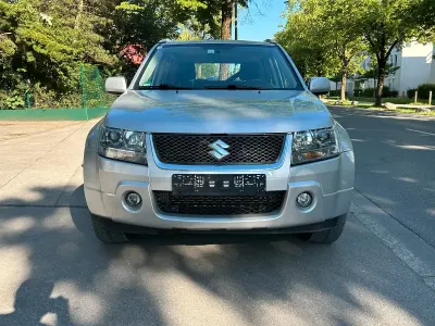 Gebraucht Suzuki Grand Vitara 129 PS (94 kW) 2009 Silber SUV