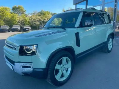 Second-hand Land Rover Defender 75th Limited Edition 400 CP (294 kW) 2021 Verde SUV