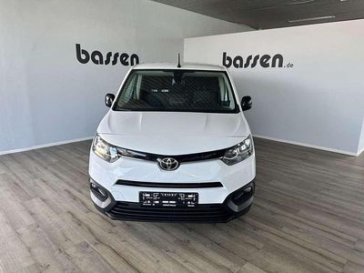 Gebraucht Toyota Proace City City 100 kW (136 PS) 2023 Ice white Van / Kleinbus