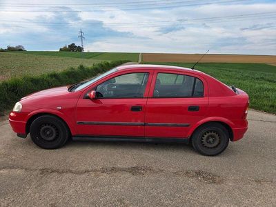 Brugt Opel Astra 101 HK (74 kW) 2000 Rød Sedan