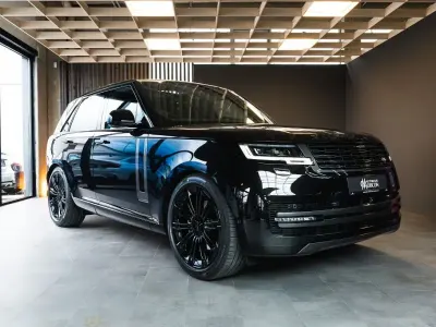 Neu Land Rover Range Rover Autobiography 351 PS (258 kW) 2026 Schwarz SUV