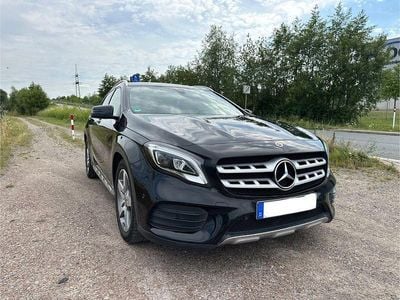 Mercedes GLA180