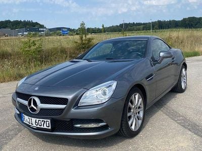 Grau Gebraucht 2015 Mercedes SLK200 Cabrio | 18.980 € (Fairer Preis)