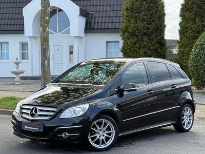 Gebraucht Mercedes B170 116 PS (85 kW) 2009 Schwarz Van / Kleinbus