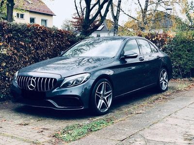 Blau Gebraucht 2014 Mercedes C200 AMG line Limousine | 16.500 € (Fairer Preis)