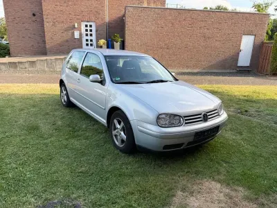 Gebraucht VW Golf III 101 PS (74 kW) 1999 Silber Limousine