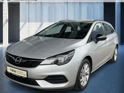 Gebraucht Opel Astra Edition 122 PS (89 kW) 2021 Silber Kombi