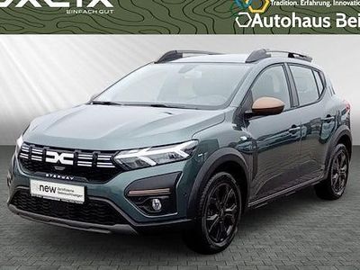 Grün Gebraucht 2024 Dacia Sandero Extreme Limousine | 17.490 € (Fairer Preis)