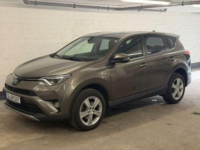 Gebraucht Toyota RAV4 Hybrid Team 155 PS (114 kW) 2018 Braun SUV