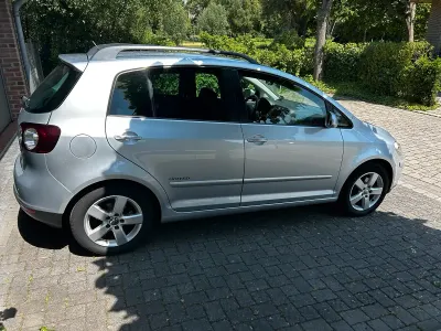 Gebraucht VW Golf V 102 PS (75 kW) 2008 Silber Kleinwagen