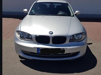 Gebraucht BMW 116 Basis 122 PS (89 kW) 2008 Silber Kleinwagen