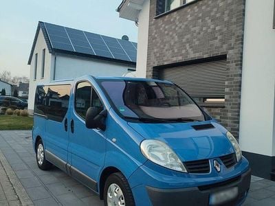Usata Renault Trafic 114 CV (83 kW) 2011 Blu Monovolume