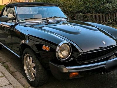 Fiat 124 Spider