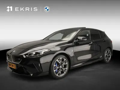 Używany BMW M135 M Sport 300 KM (220 kW) 2024 Czarny Hatchback