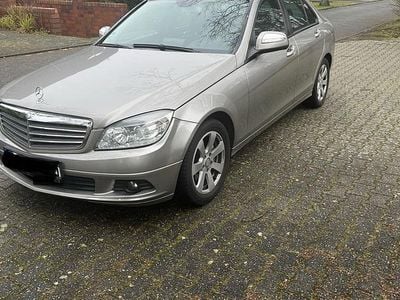 Gebraucht Mercedes 220 170 PS (125 kW) 2007 Limousine