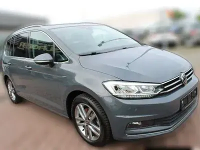 Usata VW Touran Highline 150 CV (110 kW) 2021 Grigio Monovolume