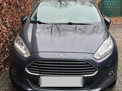 Andere farben Gebraucht 2014 Ford Fiesta Titanium Kleinwagen | 7.500 €