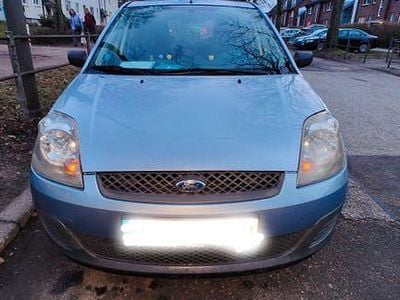 Gebraucht Ford Fiesta Ghia 69 PS (50 kW) 2006 Blau Kleinwagen