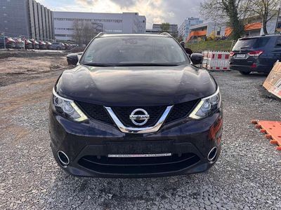Gebraucht Nissan Qashqai Tekna 163 PS (119 kW) 2017 Night shade (m) SUV