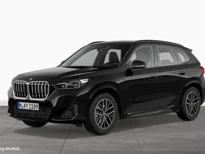 Gebraucht BMW X1 M Sport 150 PS (110 kW) 2025 Saphirschwarz SUV