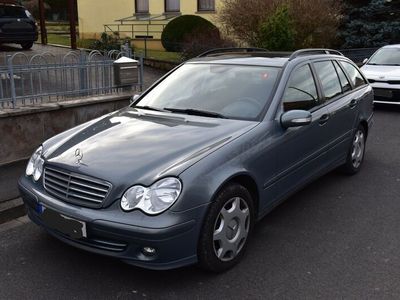 gebraucht Mercedes C200 Kompressor / Wenig Km!