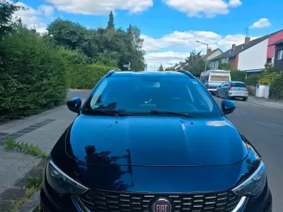 Gebraucht Fiat Tipo Lounge 120 PS (88 kW) 2019 Blau Kombi