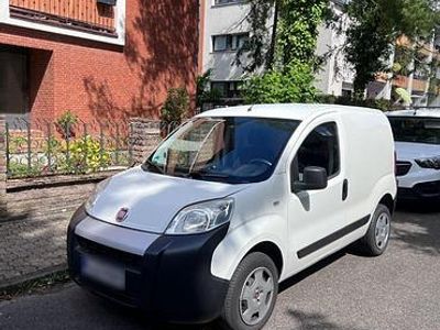 Gebraucht Fiat Fiorino 77 PS (56 kW) 2016 Weiß Van / Kleinbus