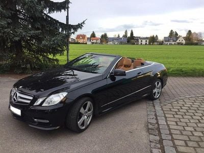 Second-hand Mercedes E250 AMG 204 CP (150 kW) 2012 Negru Cabrio