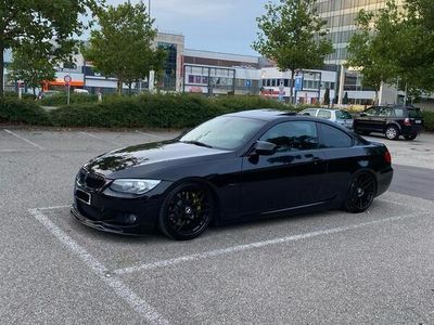 BMW 335