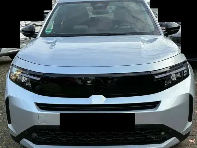 Gebraucht Opel Frontera 145 PS (106 kW) 2025 Silber SUV