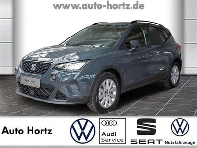 Neu Seat Arona Business 116 PS (85 kW) 2026 Blau SUV