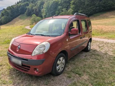 Gebraucht Renault Kangoo 106 PS (77 kW) 2008 Rot Van / Kleinbus