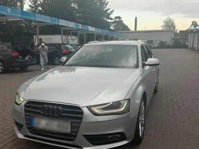 Gebraucht Audi A4 150 PS (110 kW) 2013 Silber Kombi