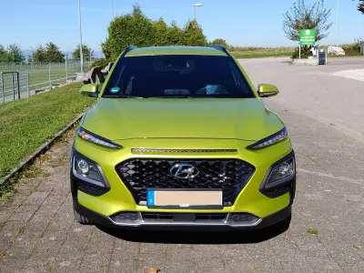 Gebraucht Hyundai Kona YES! 120 PS (88 kW) 2020 Grün SUV