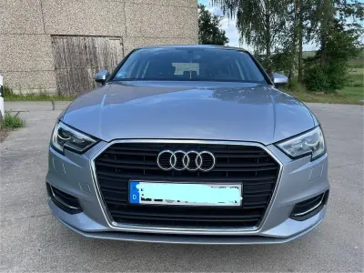 Gebraucht Audi A3 150 PS (110 kW) 2018 Silber Limousine