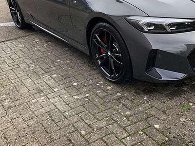 Grau Gebraucht 2024 BMW M340 M Sport Limousine | 59.900 € (Etwas zu teuer)