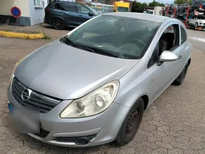 Gebraucht Opel Corsa 60 PS (44 kW) 2007 Silber Kleinwagen