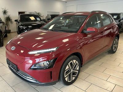 Gebraucht Hyundai Kona Select 100 kW (136 PS) 2022 Rot SUV